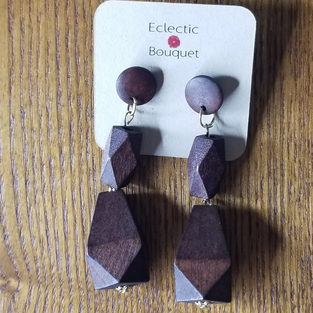 DARK BROWN WOOD GEOMETRIC EARRINGS